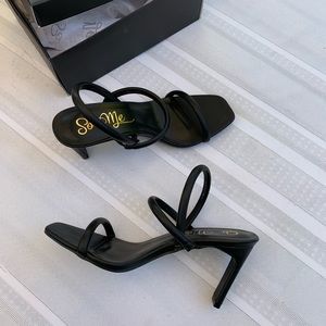 Lulus Black strap heels